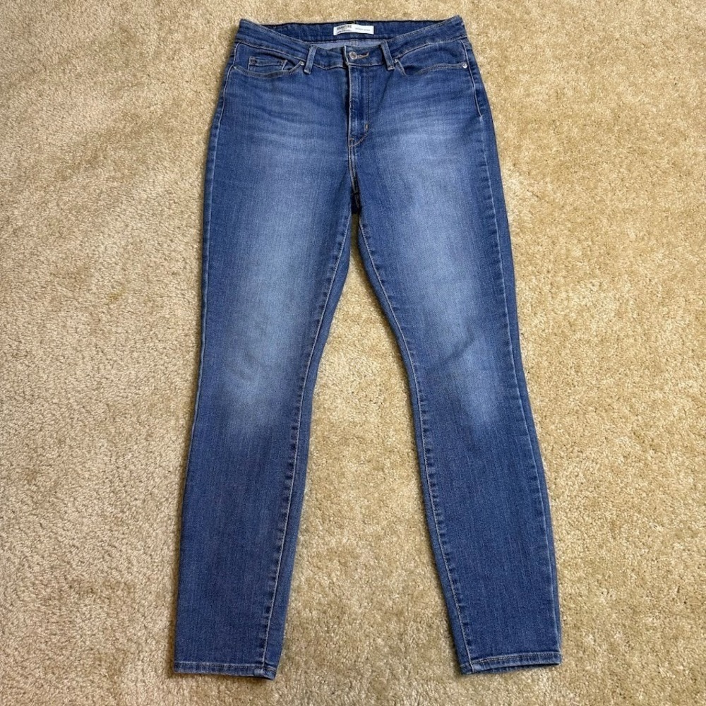 Levi's‎ Women's Signature Gold Mid-Rise Skinny Jeans Size 8 29x30 (29)